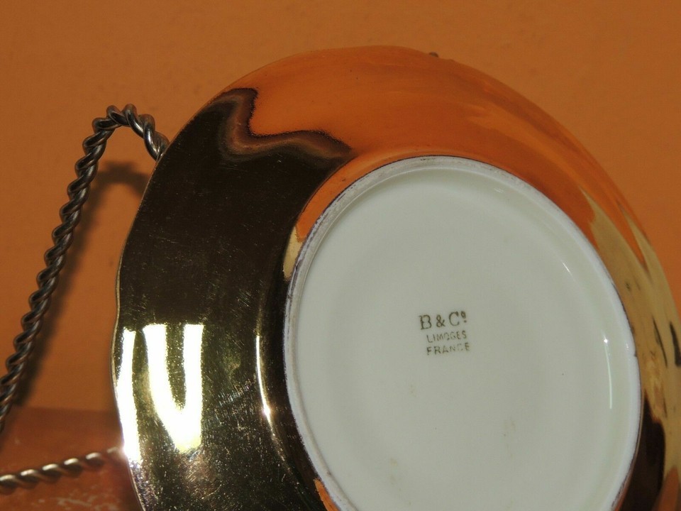 Saucer 5.25" Gold Overlay w raised floral pattern B&Co Bernardaud Limoges France Item image 9