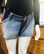 Isabel Maternity Relaxed Midi Shorts Size 2/26 Light Blue X6K06-Low Rise - $35.52