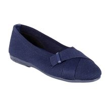 Gloria Vanderbilt Women&#39;s Ballet Flat, Comfortable Round Toe Cross-strap Design  - £15.12 GBP+