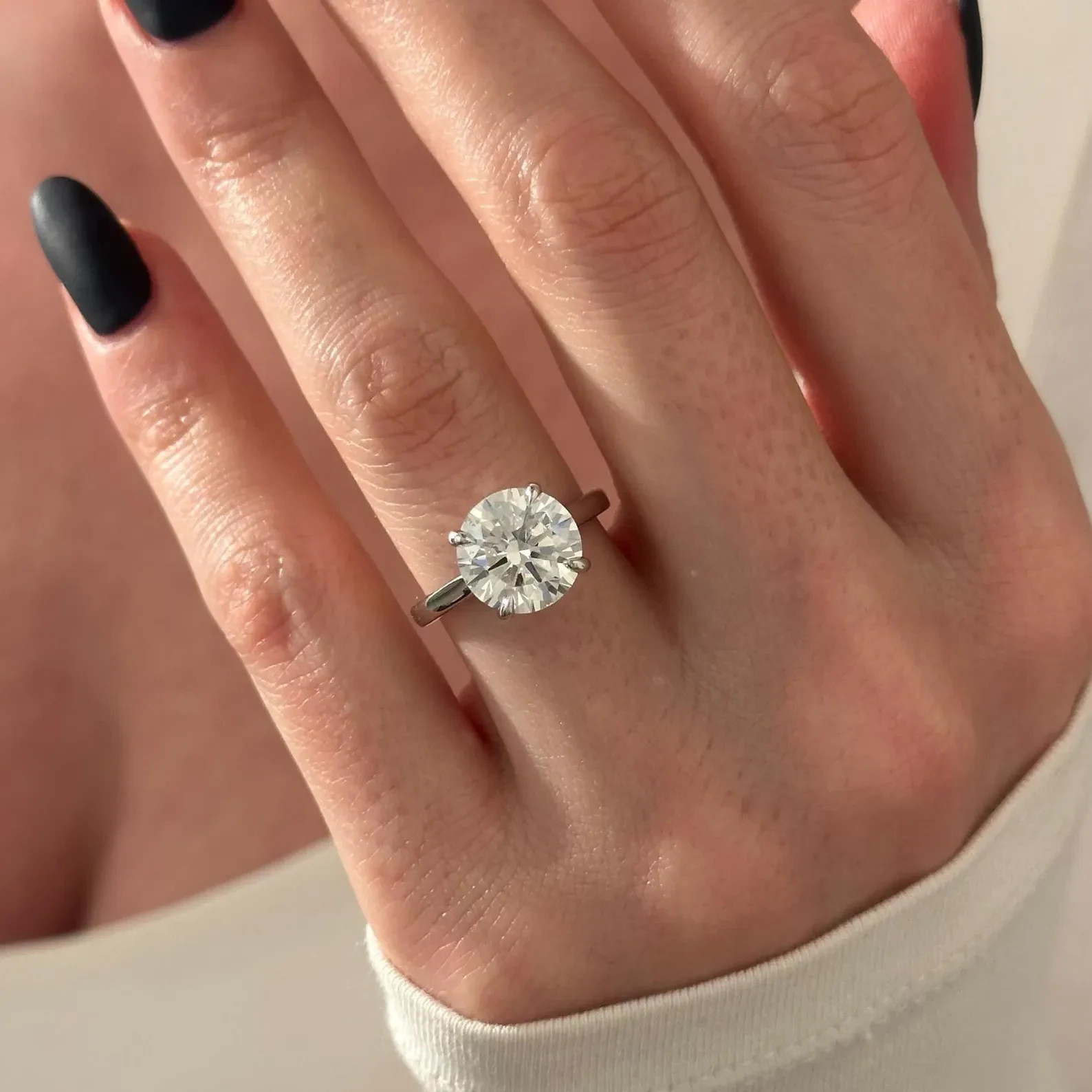 4 Carat E VVS2 Round Brilliant Diamond Cathedral Engagement Ring in White Gold Item image 4