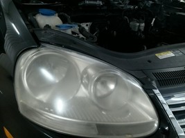 Passenger Headlight Sedan VIN K 8th Digit Halogen Fits 05-10 JETTA 10487... - $95.33