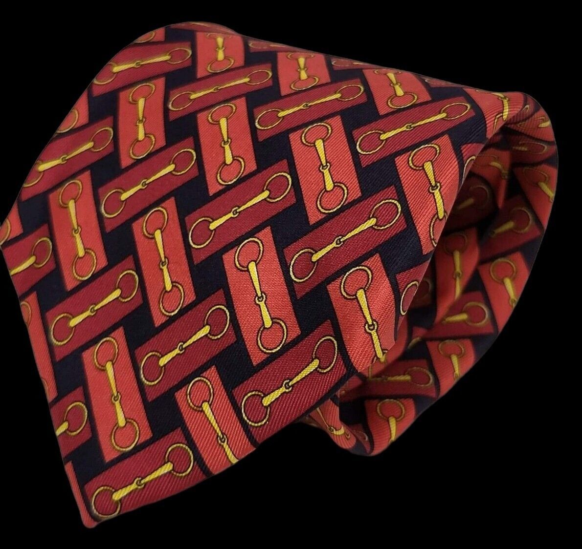 Primary image for Authentic Gucci 100% Silk Made in Italy Tie