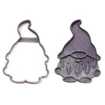 Garden Gnome 6 Set Of 2 Cookie Cutter And Detailed Stamp Made In USA PR1624 - £3.95 GBP