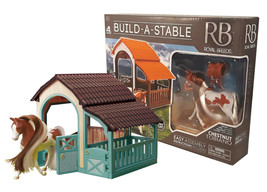 Royal Breeds Build-A-Stable with Chestnut Tobiano Figure New in Box - £10.87 GBP