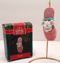 Hallmark Keepsake Ornament &quot;Daughter&quot; Mouse in a Pink Slipper 1991 Fast Shipping - £7.48 GBP