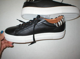 New Womens Shoes Fashion Casual Sneakers 7.5 White Black Skechers Street Zebra  - £26.53 GBP