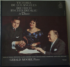 In Duets [Vinyl] Dietrich Fischer-Dieskau / Victoria De Los Angeles / Gerald Moo - £8.66 GBP