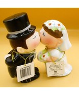Kissing Bride and Groom Cake Topper S &amp; P New Westmoreland Magnetic  25 - $6.75 CAD