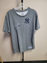 New York Yankees Striped Gray Jersey New Era Size Large - £16.95 GBP