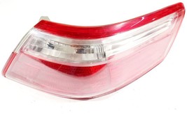 2007 2008 2009 Toyota Camry SE OEM Right Tail Light Quarter Panel Mounted Gray  - £19.36 GBP