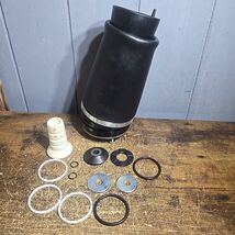 Front Right Air Suspension Spring For Land Rover Range Rover HSE L322 20... - $89.10