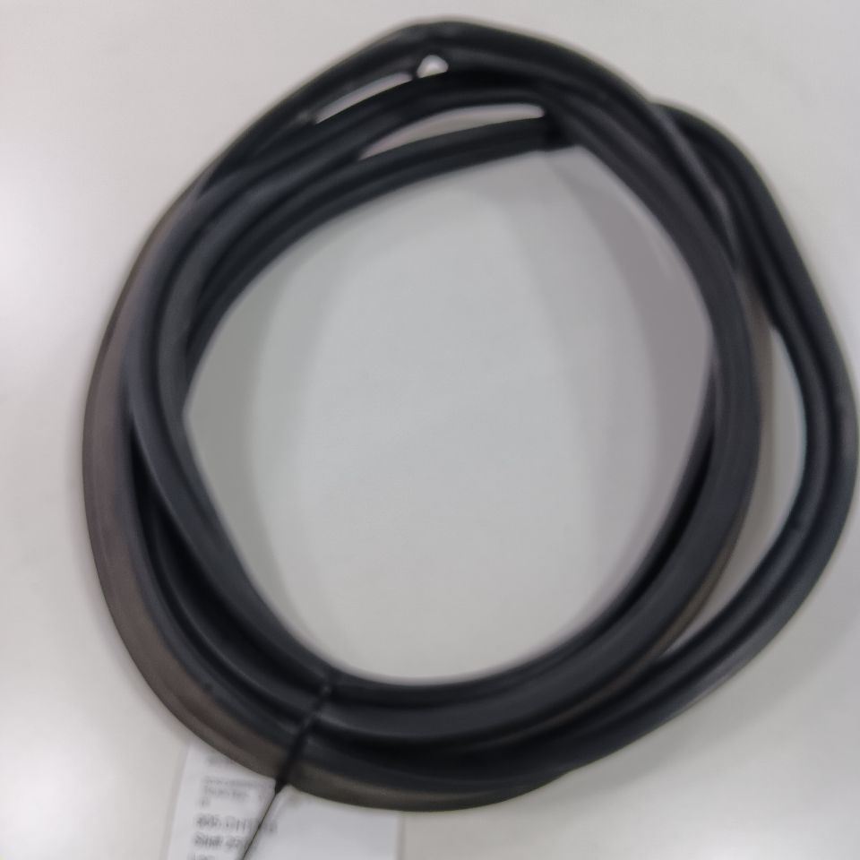 Chrysler 300 Trunk Lid Hatch Door Rear Back Rubber Seal 2015 2016 2017 2... - $49.94