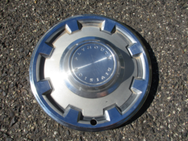 One genuine 1968 1969 Plymouth Valiant 13 inch metal hubcap wheel cover - £18.11 GBP