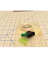 Toyota 12204-38030 PCV Valve - $312.01 MXN