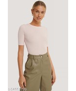 Round Neck Half Sleeve Ribbed Top for Women (Baby Pink) - €25,87 EUR