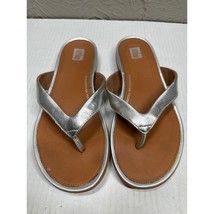 FITFLOP Silver Thong Gracie Womens Sandal Flats Flip Flop E08-011 / Size 6 - $652.13 MXN