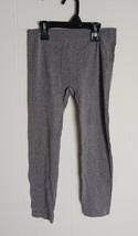 Silver One Yoga Leggings Capri Women&#39;s Size S/M - $240.89 MXN