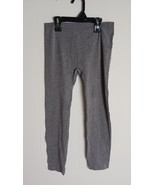 Silver One Yoga Leggings Capri Women&#39;s Size S/M - $240.89 MXN
