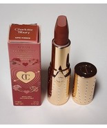 Charlotte Tilbury Matte Revolution Luminous Modern Lipstick MRS KISSES  - $545.87 MXN