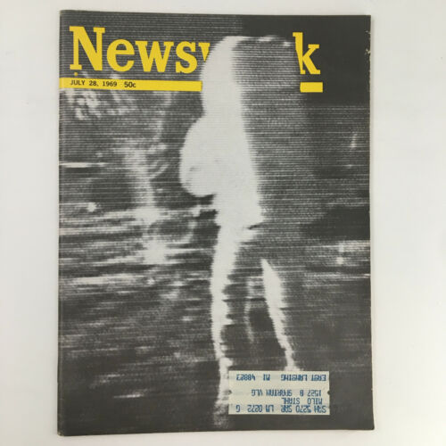 Primary image for Newsweek Magazine July 28 1969 Photograph of the Moon Landing