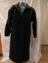 Vintage Womans Wool Blend Coat with leather Size 7/8  International Oute... - £26.61 GBP