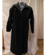 Vintage Womans Wool Blend Coat with leather Size 7/8  International Oute... - £26.46 GBP
