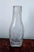 VIntage Early 1900s Yacht Club Salad Dressing Clear Embossed Bottle Chicago - £7.62 GBP