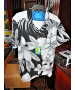 Robert Graham Black &amp; White  Short Sleeve Shirt Size Large with 34&quot; Wais... - $325.00