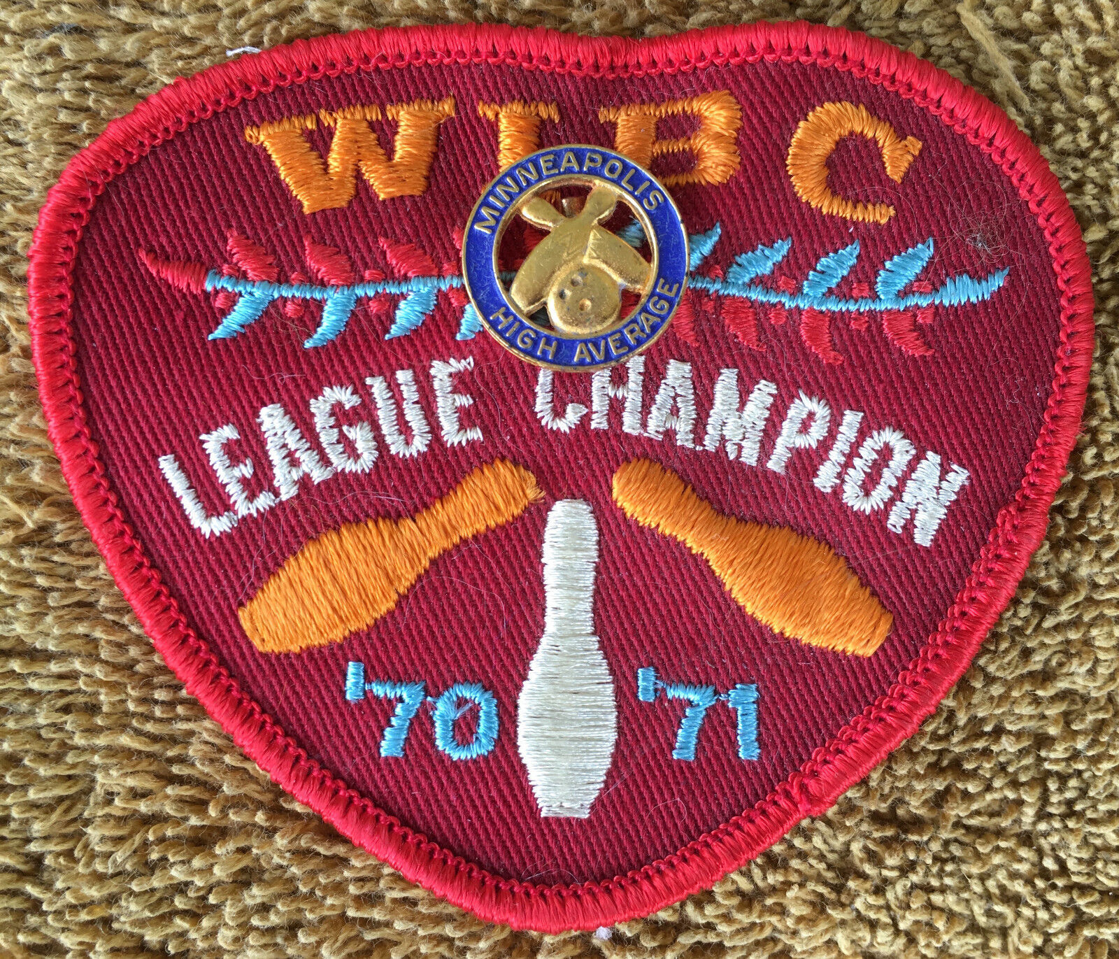 WIBC Bowling VTG 1970 70/71 League Champion Patch Minneapolis Pin High Average - $12.83