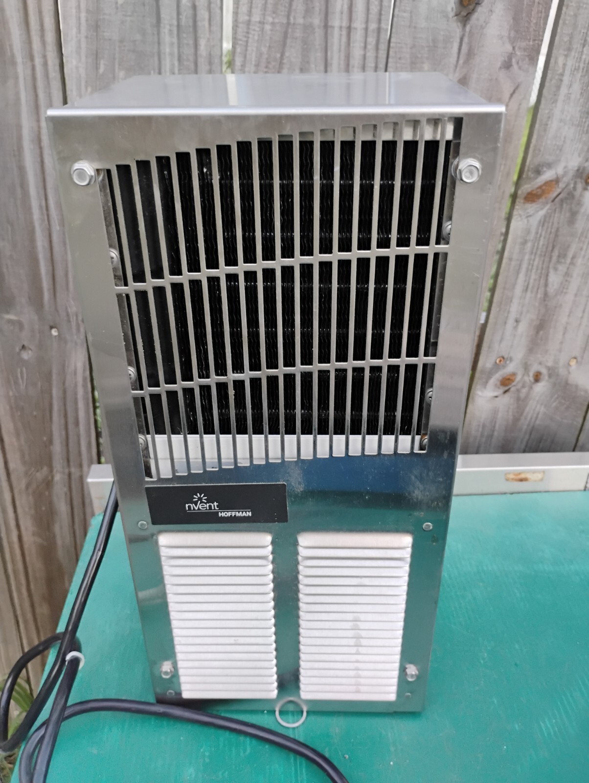 nVent T150116G151 T-Series Compact Outdoor Air Conditioner with Heat 800... - $985.05