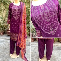 Pakistani Magenta Printed Straight Shirt 3-PCS Lawn Suit / Threadwork ,M - $54.45