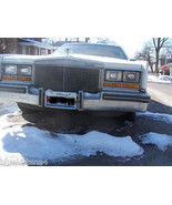 1981  ELDORADO FRONT BUMPER OEM USED ORIG CADILLAC 1979 1980 1982 1983 - $16,746.75 MXN