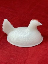 Vintage White Milk Glass Nesting Hen TOP ONLY Comb Covered Dish 3 7/8&quot;x4... - £7.69 GBP