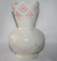 Belleek in Retrospect 2002 Ivory Vase with Pink Flowers and Shells *MINT... - $25.00