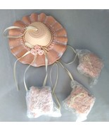 HOUSE OF LLOYD Peach Ceramic Hat Wind Chime w/ Pearls, Bows (1990) NOS - $332.00 MXN