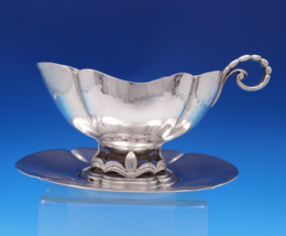 Sterling Silver Gravy Boat with Underplate Retailer Schwanke-Kasten Co (#7528) - £705.62 GBP