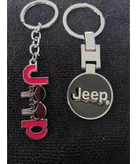 pair of Jeep keychains - $166.82 MXN