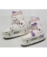 *E) DBX Adjustable Girl Ice Skates Trainers Size 1-4 White Purple - $61.42 CAD