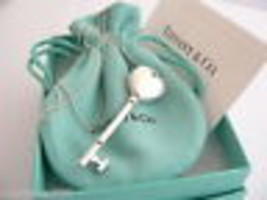 Tiffany &amp; Co Silver Heart Key Locket Necklace Pendant Charm Chain Gift Love - £533.30 GBP