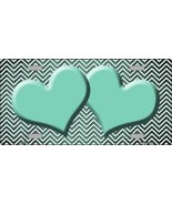 Mint White Small Chevron Hearts Print Oil Rubbed Metal Novelty License P... - €16,17 EUR