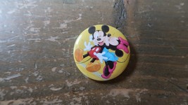 Disney Mickey Mouse Minnie Pinback Pin 2.5cm - £7.88 GBP