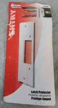 U 9481 Latch Bolt Guard Plate. Aluminium  (New) - $56.02 MXN