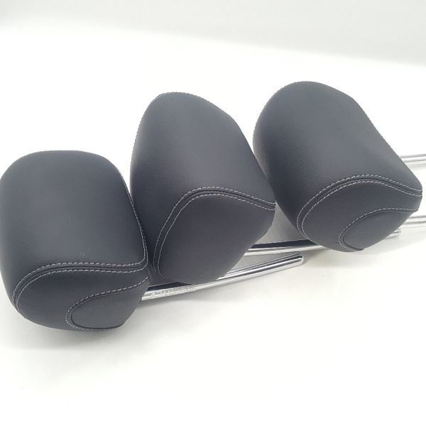 Black Leather Set Of Rear Headrests OEM 2017 Mercedes C300 Item image 4