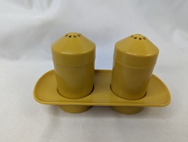 Harvest Gold Salt Pepper Shaker Holder Lot Eagle - £8.63 GBP