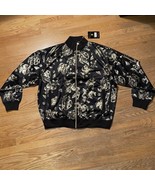NWT ABLANCHE Gold leaves, moths , Batman Size 3XL - $61.54 CAD