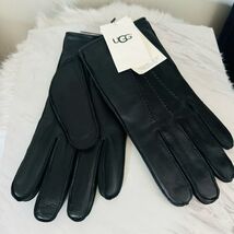 UGG Faux Fur Lined Leather 3 Snap Smart Tech Glove, Black, Size Medium, NWT - $111.29 CAD