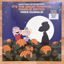 It&#39;s the Great Pumpkin Charlie Brown (2019) [SEALED] Yellow Moon Vinyl Halloween - £75.61 GBP