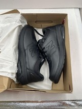 New Balance Triple Black Mens Size 10.5 B Walking Sneakers Shoes MW813BK... - £47.20 GBP