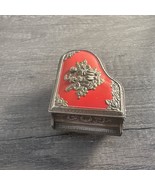 Vintage Gold Tone Grand Piano Trinket Box Red Velvet Lined Rose - $550.45 MXN