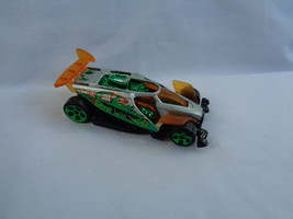 Hot Wheels Mattel 2004 Buzz Off Car  - $1.52